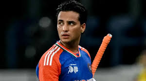  अभिषेक शर्मा को मिला एशिया कप में धमाकेदार प्रदर्शन का इनाम